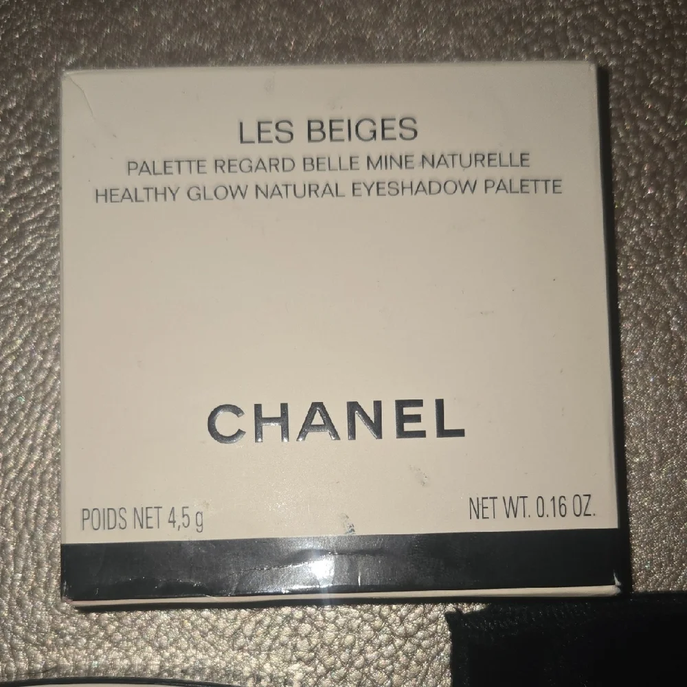 CHANEL Les Beiges Natural Eyeshadow Palette - Picture 1 of 6
